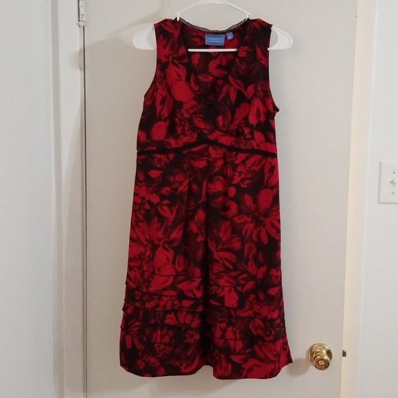 Red and black simply Vera Wang dress - Picture 3 of 5